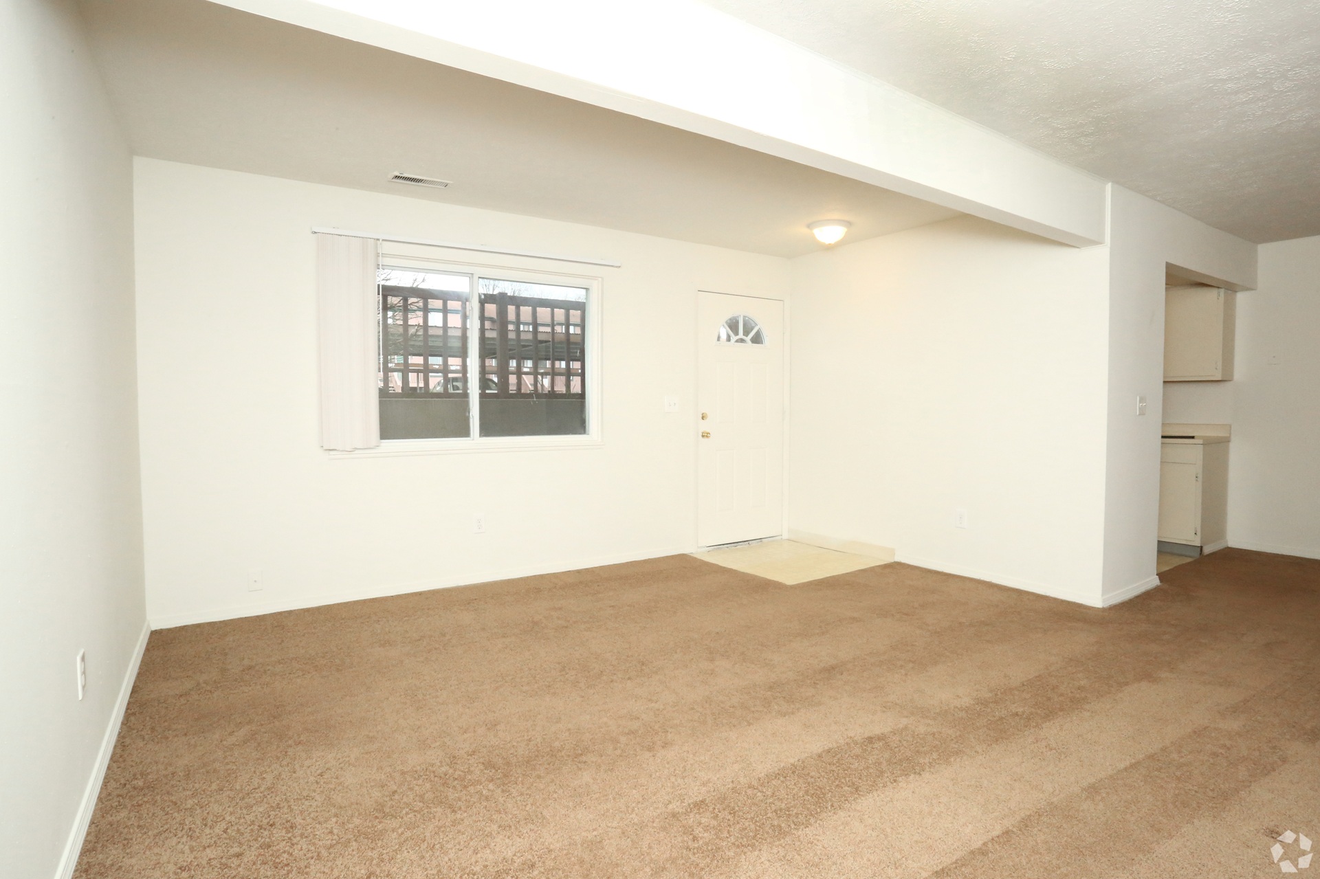 Arrowtree Apartments living room in Okemos Michigan